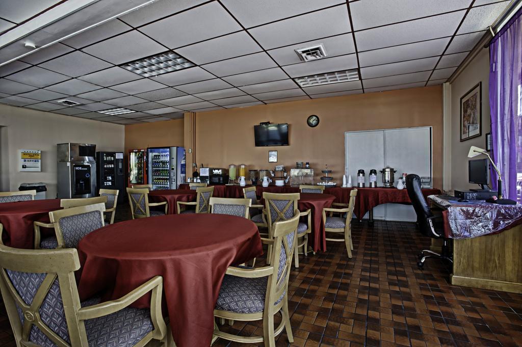 Bayview Inn And Suites Atlantic City Bagian luar foto